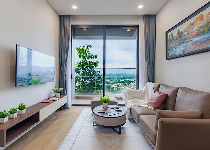 2 Bedroom River View Lumiere Riverside