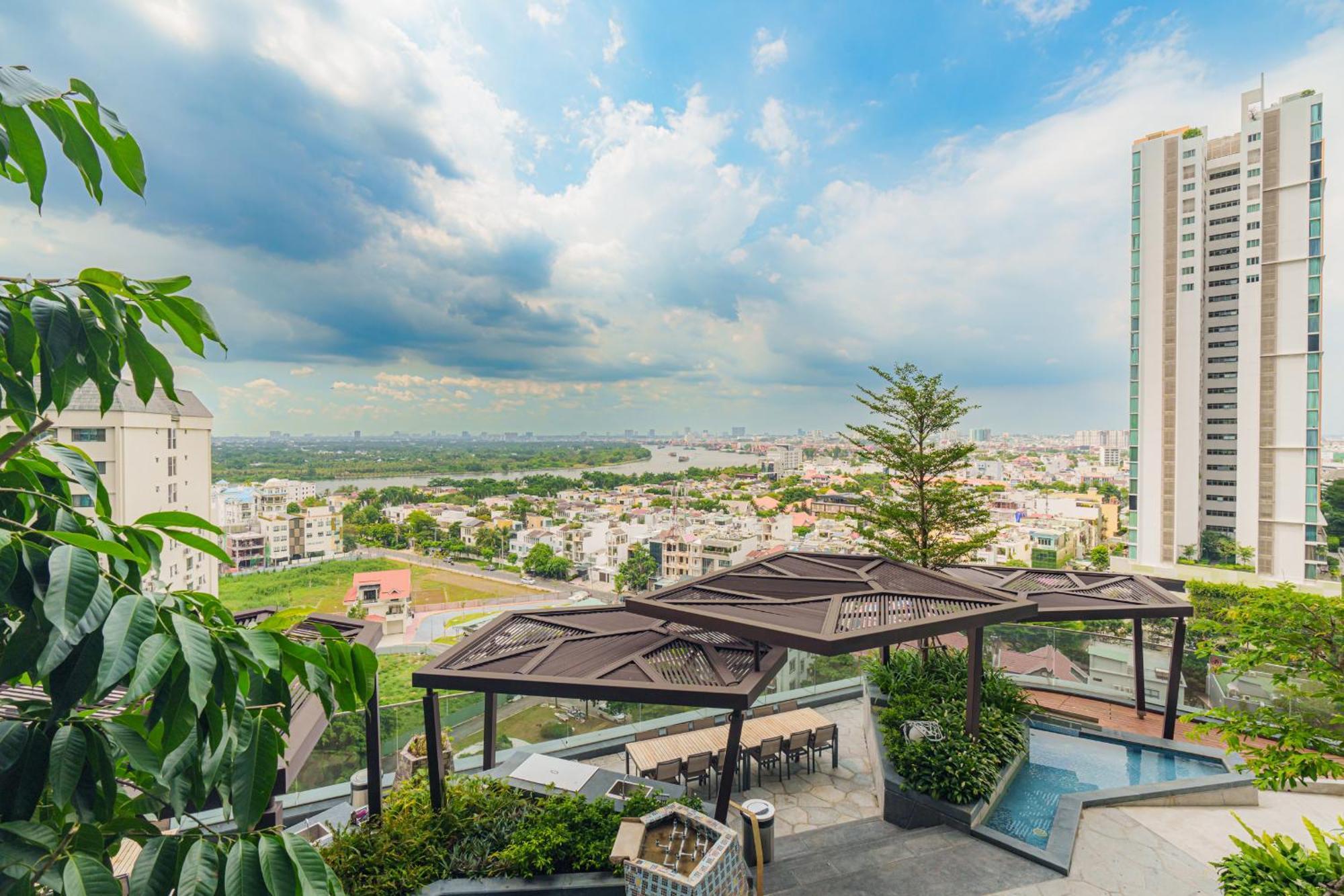 Apartment 2 Bedroom River View Lumiere Riverside *