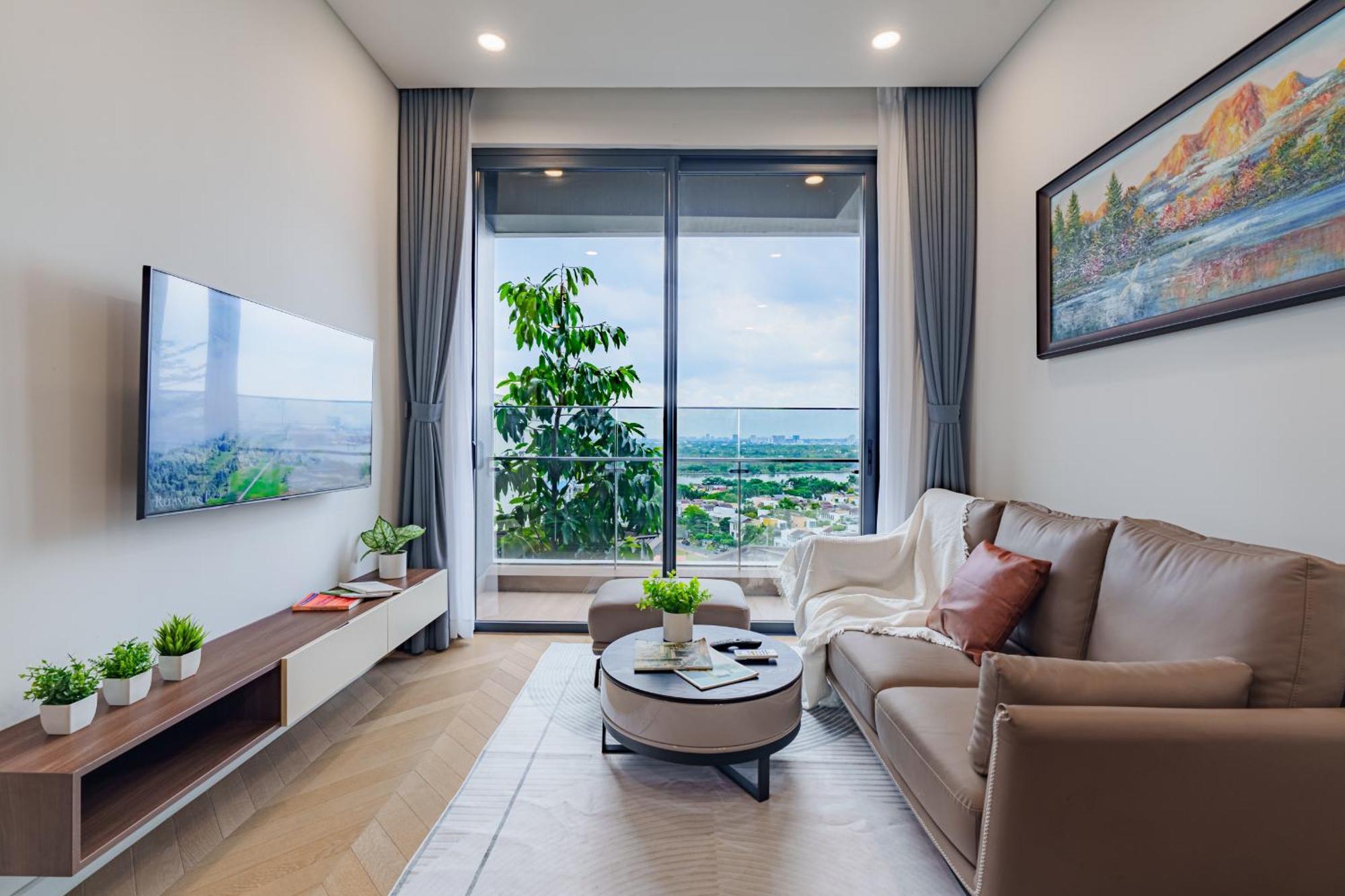 2 Bedroom River View Lumiere Riverside Apartment